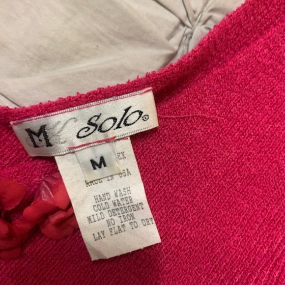 Flowered Knit tops - 2 for one! FUN and Classy - Picture 9 of 11